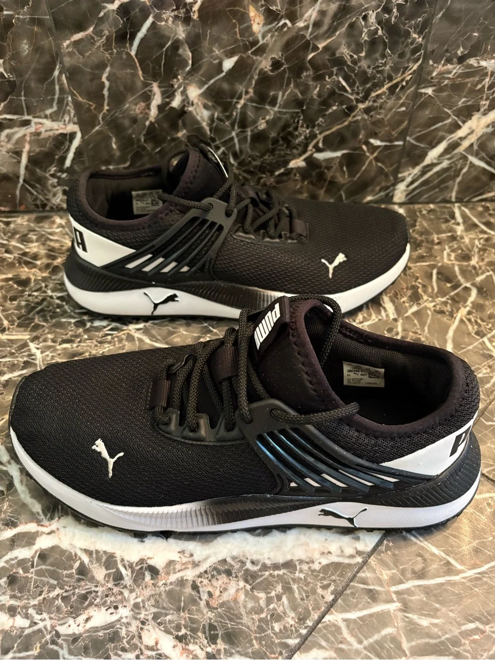 Puma Men's Black and White Running Sneakers